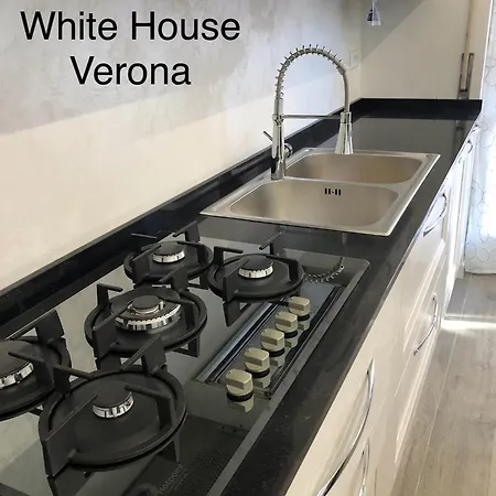 Apartment White House