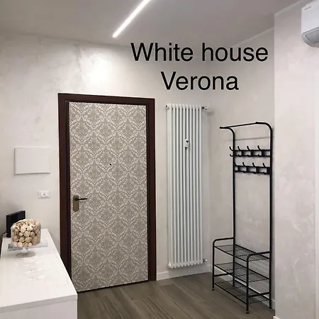 White House Apartment *